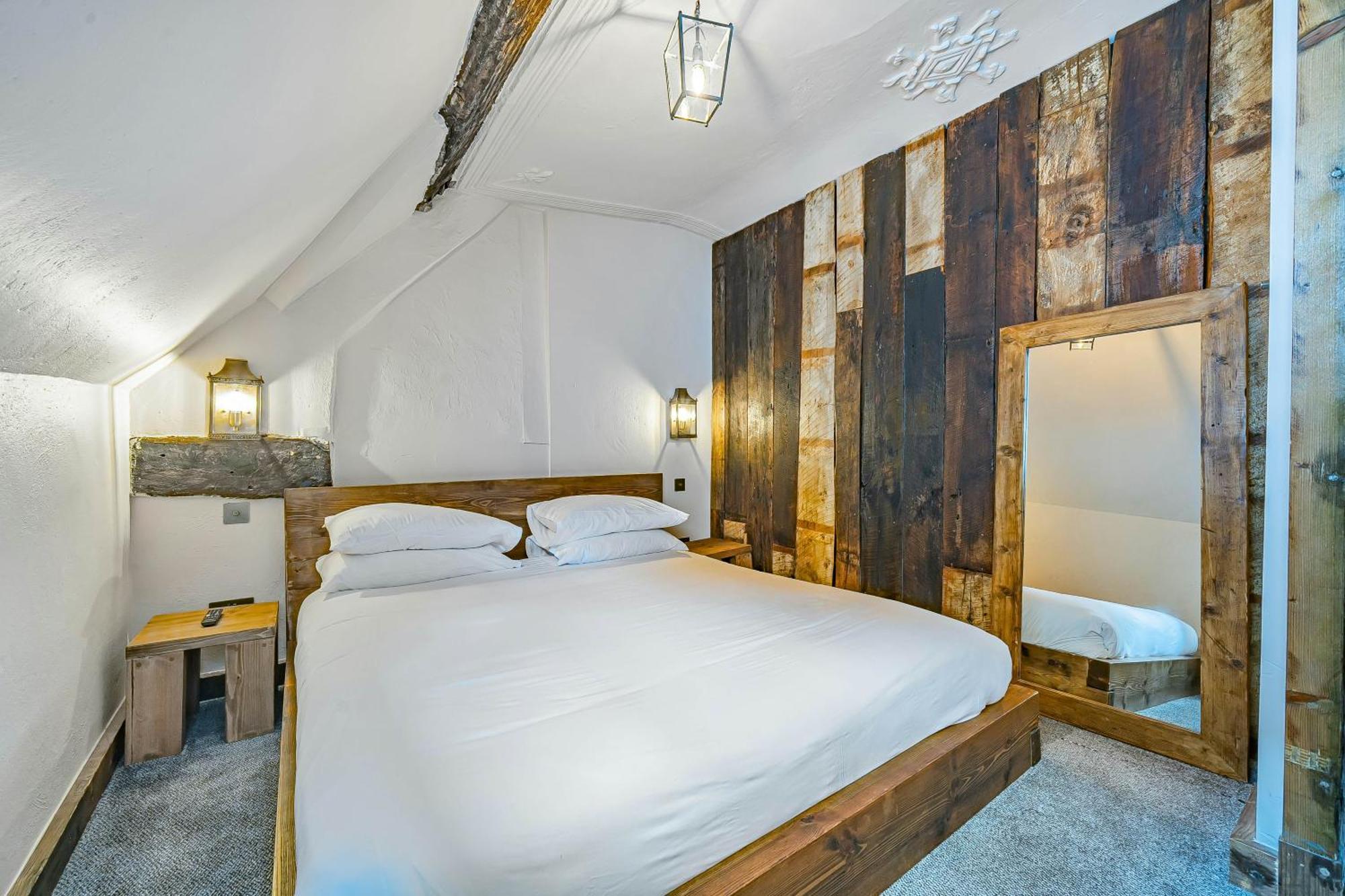 Quirky Retreats - Chester Rose Exterior photo